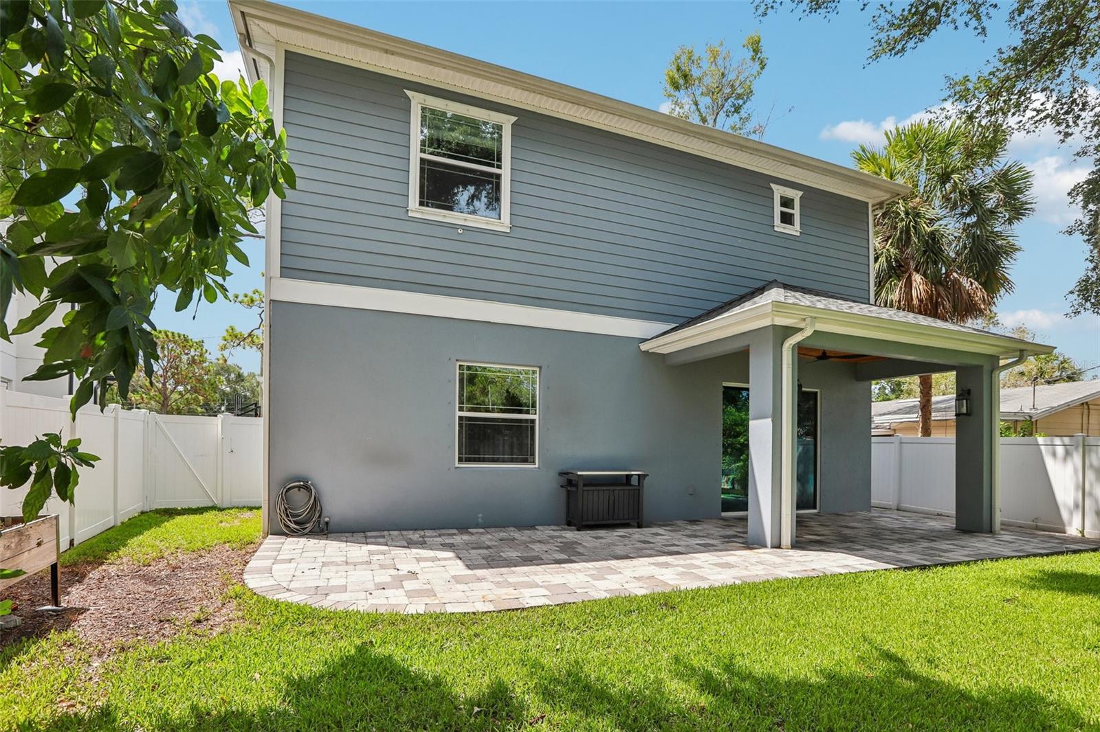 3627 E Clark Cir, Tampa, FL 33629