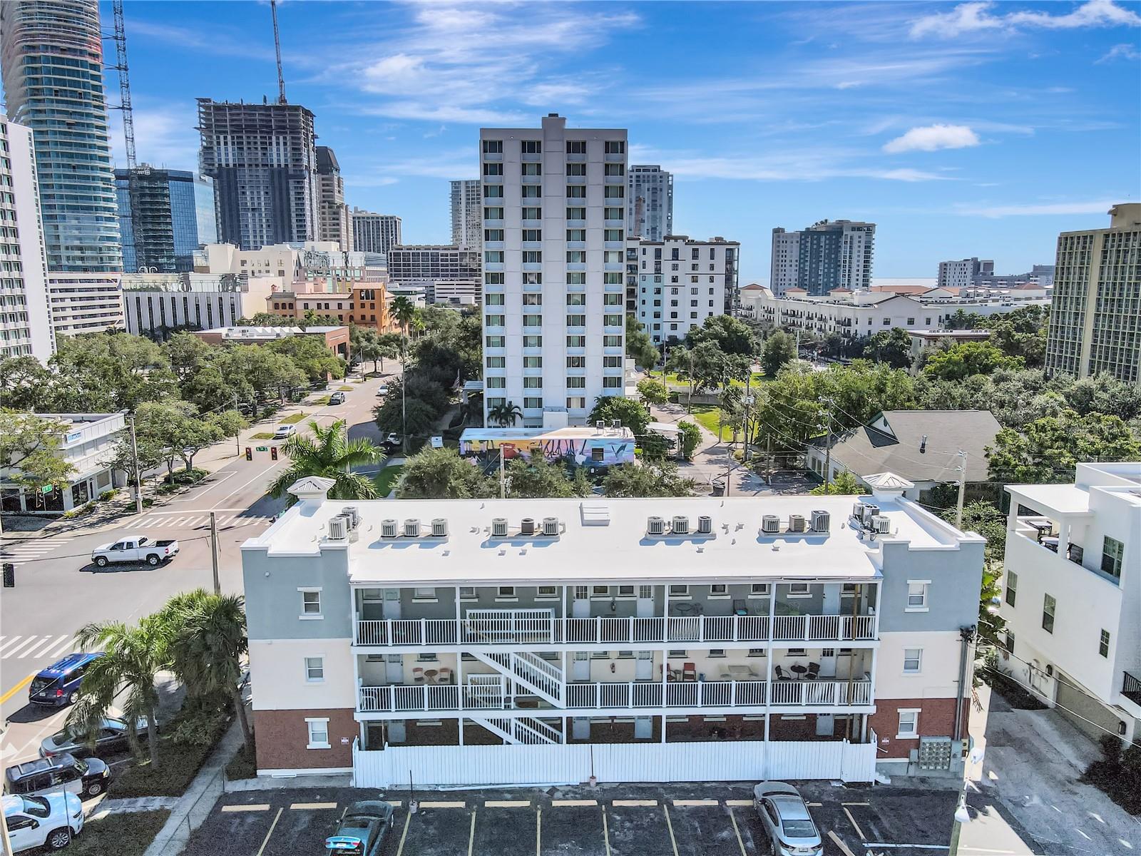 201 6th St S #102, St Petersburg, FL 33701