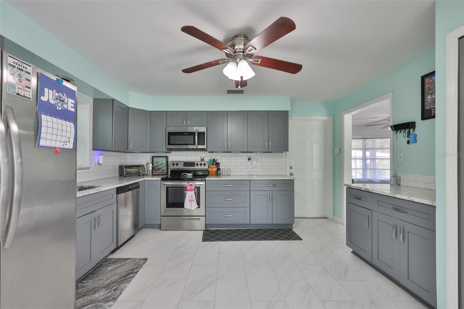 2335 Surrey Ln, Clearwater, FL 33763