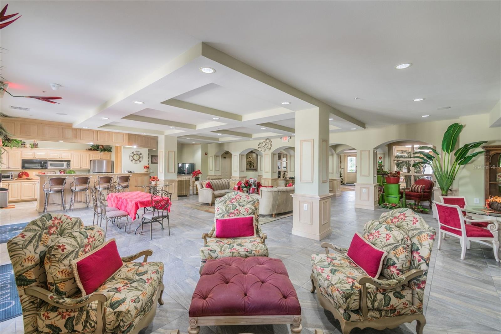 1450 Villa Capri Cir #108, Odessa, FL 33556