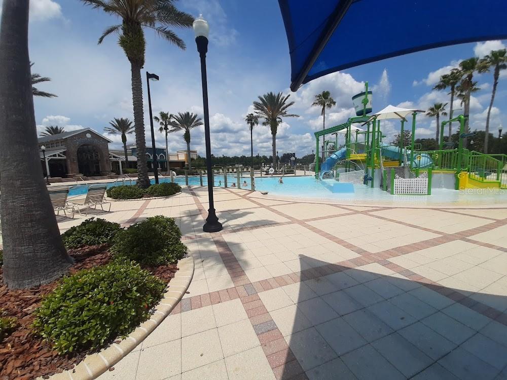 8210 Mallow Mirror Ln, Land O Lakes, FL 34637