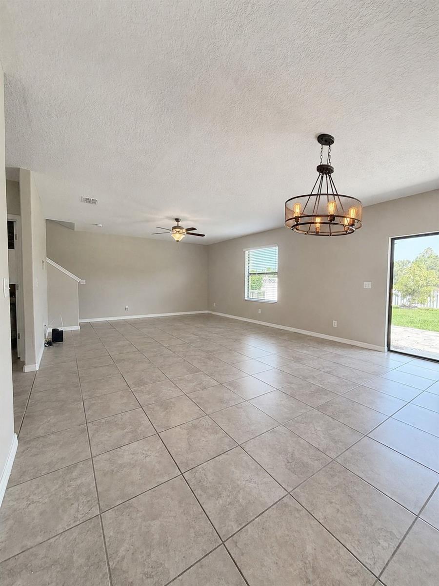 36101 Stable Wilk Ave, Zephyrhills, FL 33541