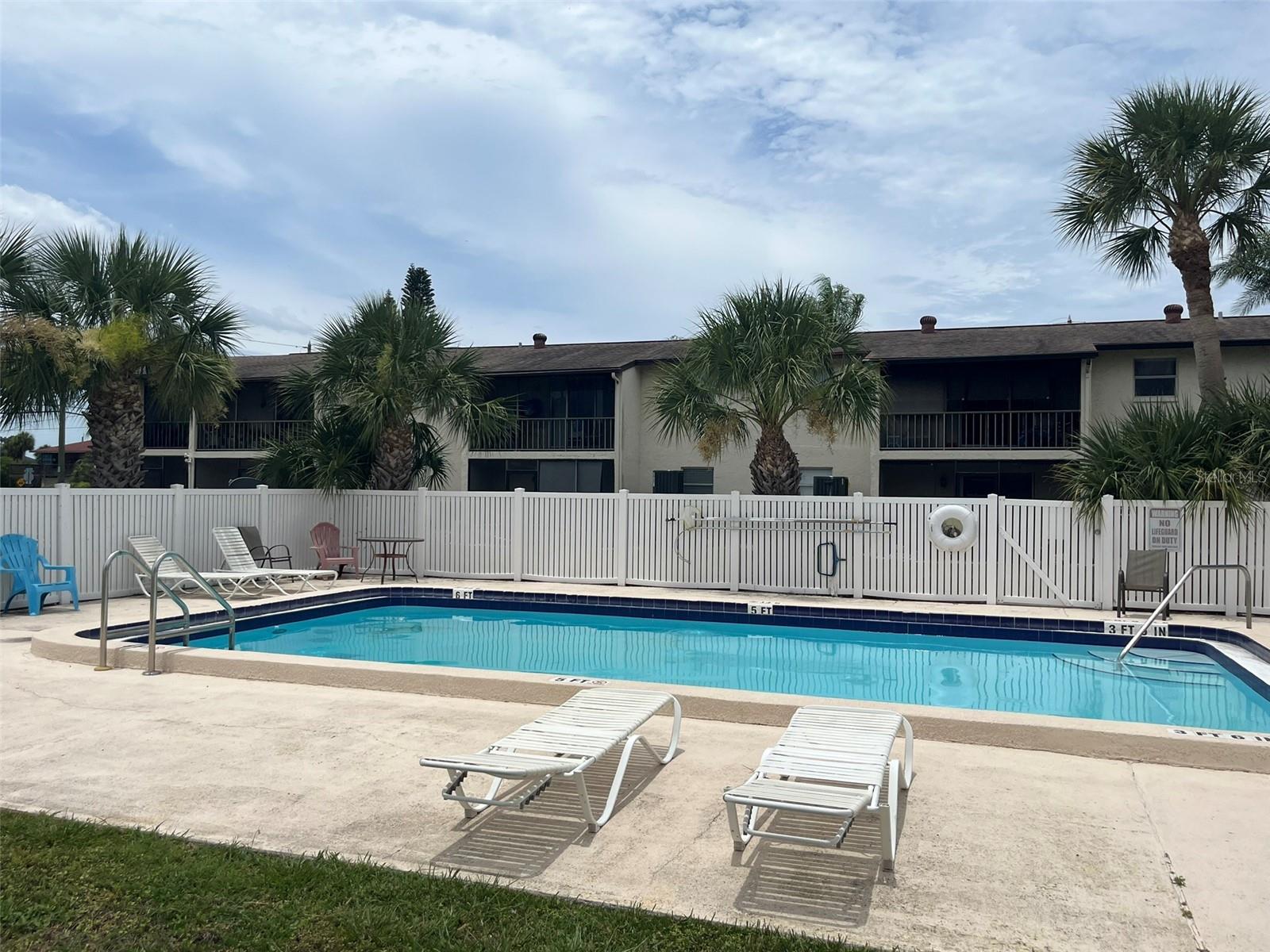 5521 Bay Blvd #103, Port Richey, FL 34668