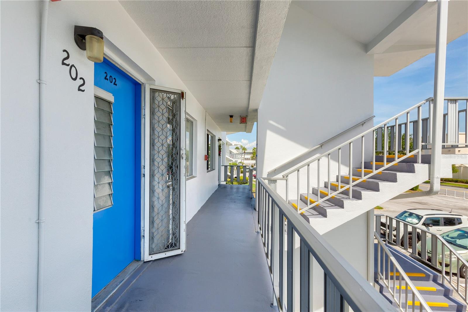 11251 80th Ave #202, Seminole, FL 33772