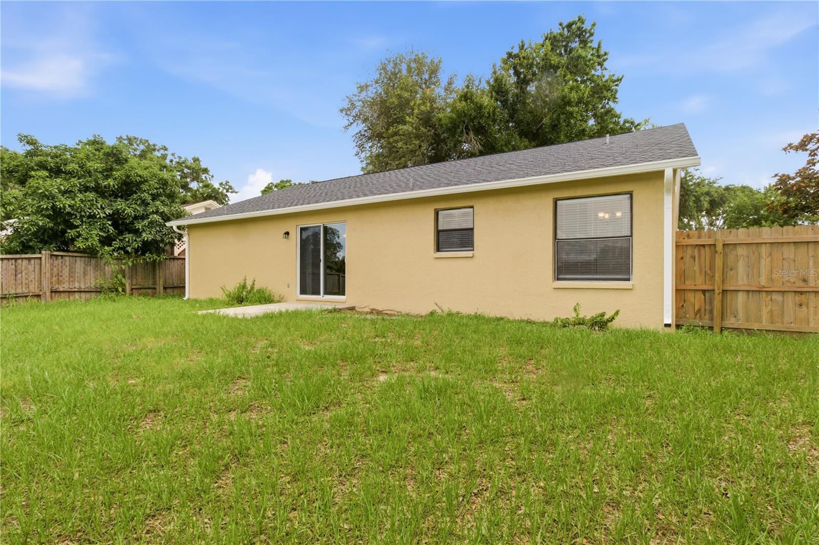 929 Sandywood Dr, Brandon, FL 33510