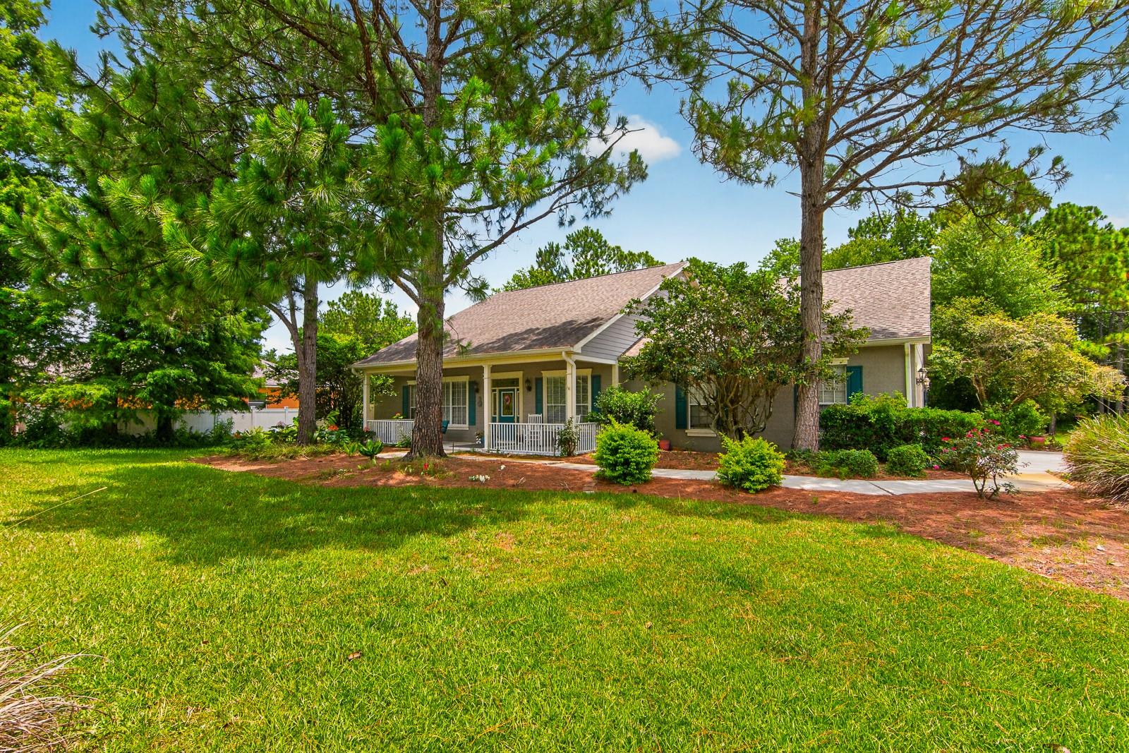 6130 Bridleford Dr, Wesley Chapel, FL 33545