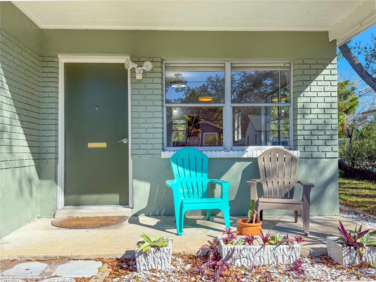 364 3rd St NW, Largo, FL 33770
