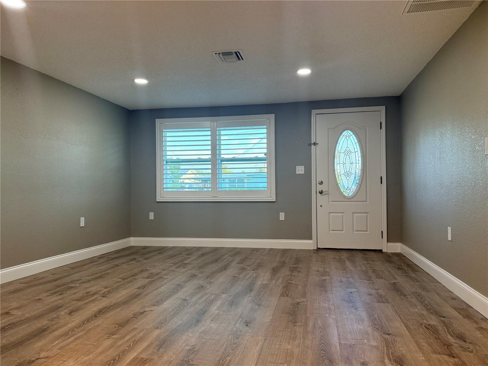 6623 Boatyard Dr, Hudson, FL 34667