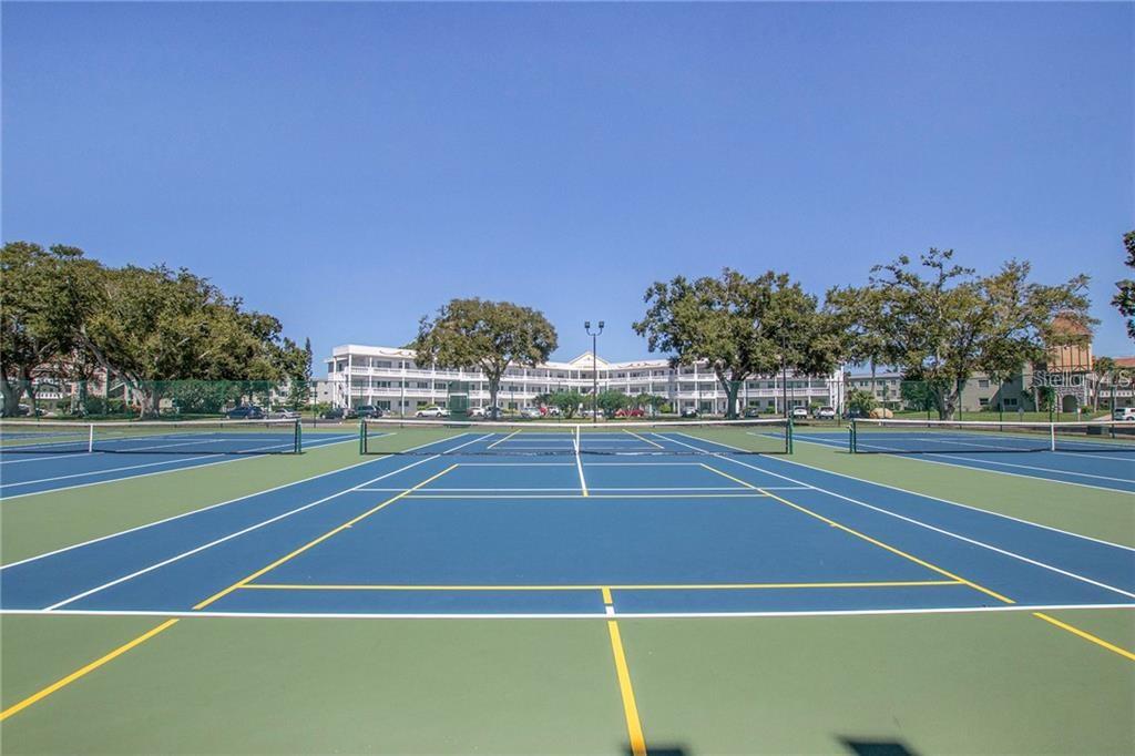 2284 Philippine Dr #39, Clearwater, FL 33763
