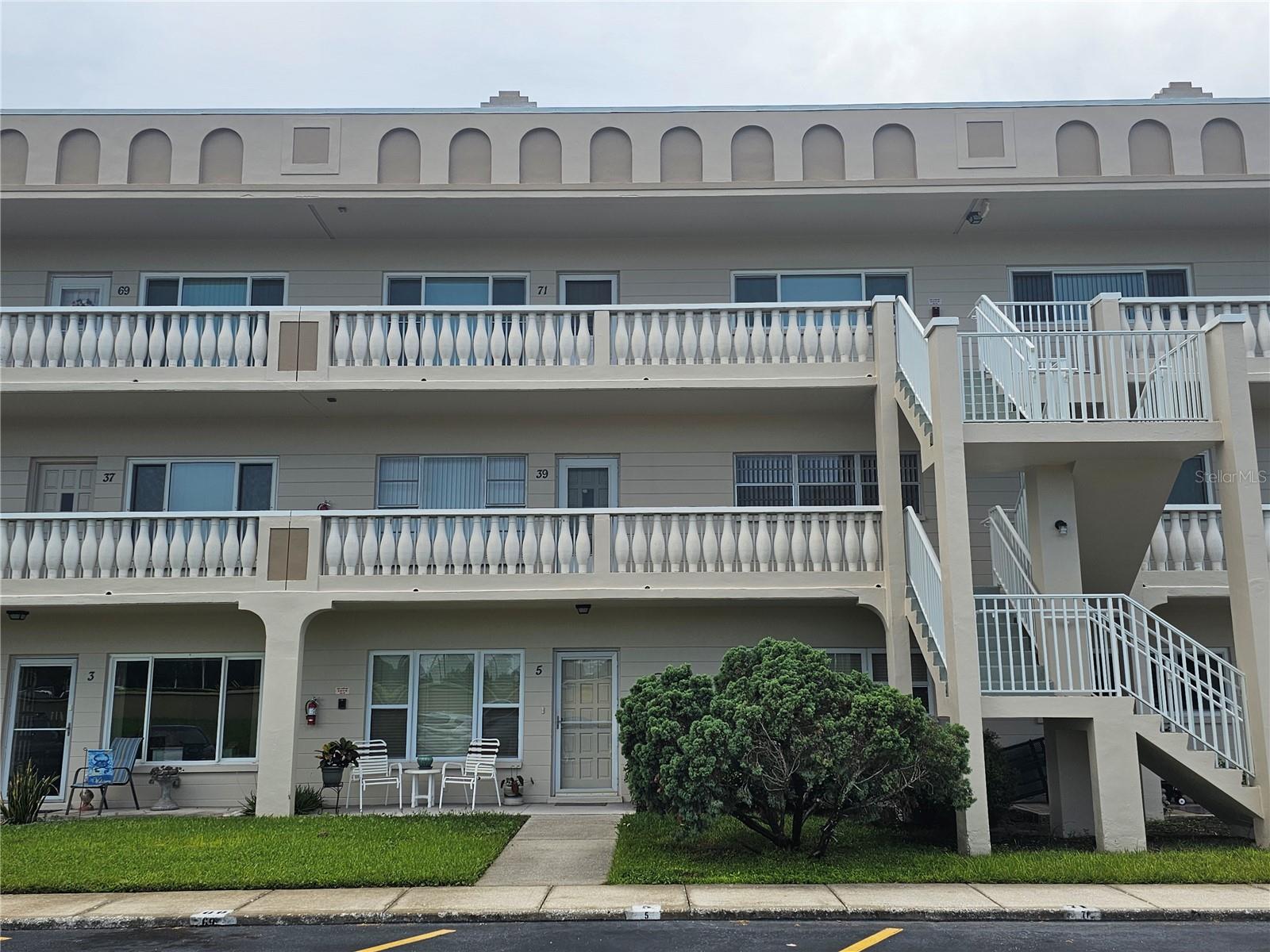 2284 Philippine Dr #39, Clearwater, FL 33763