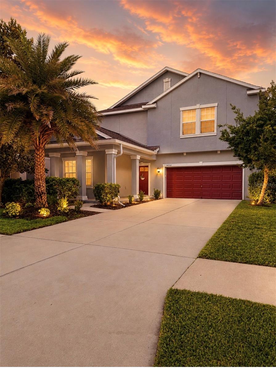 14250 Blue Dasher Dr, Riverview, FL 33569