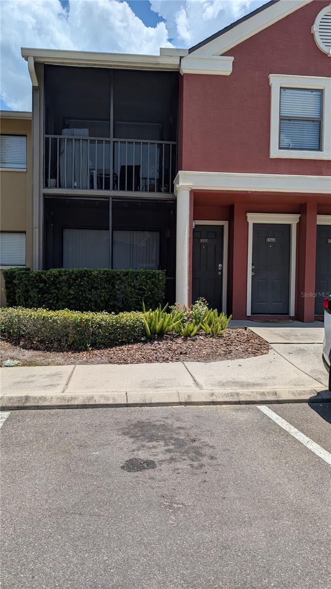 5717 Baywater Dr, Tampa, FL 33615