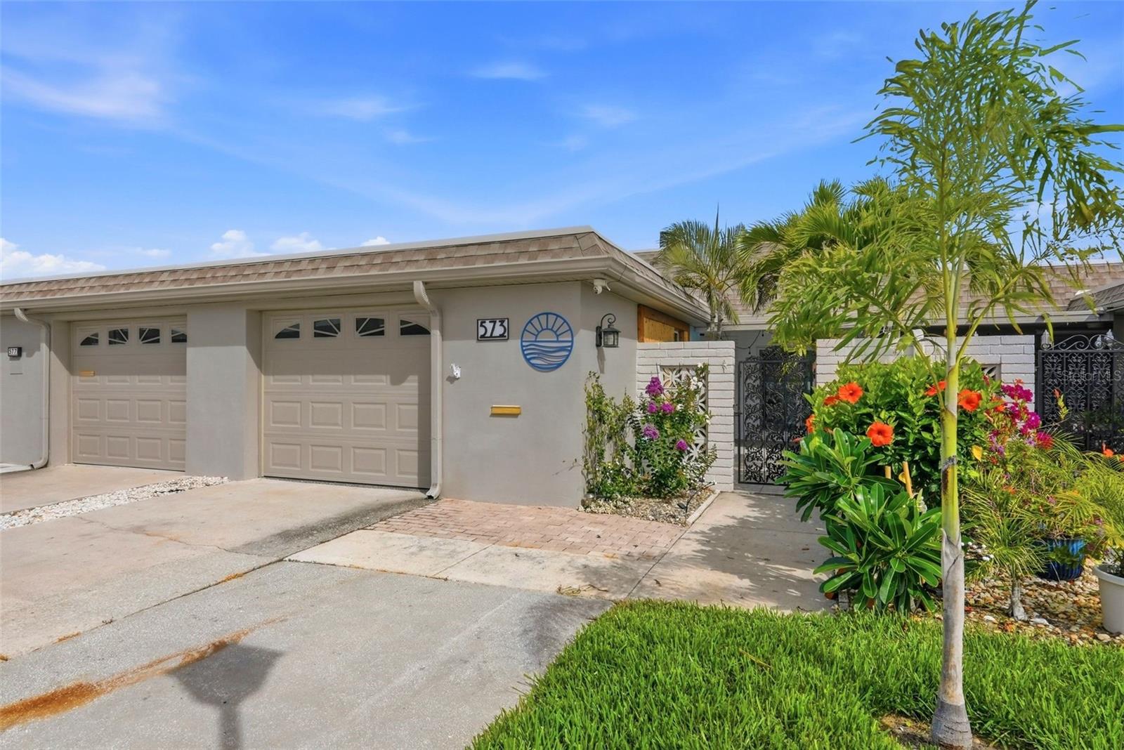 573 Boca Ciega Point Blvd N, St Petersburg, FL 33708