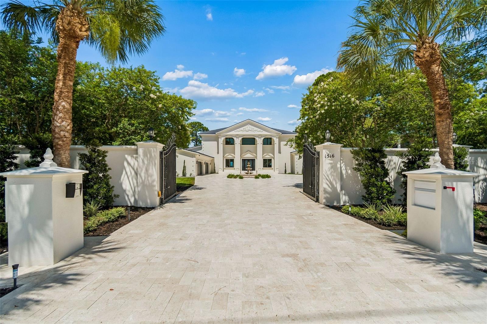 1516 Bayshore Blvd, Dunedin, FL 34698