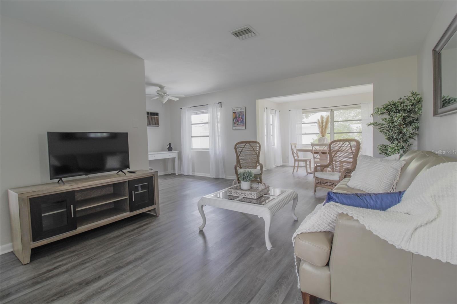 2338 Nash St, Clearwater, FL 33765