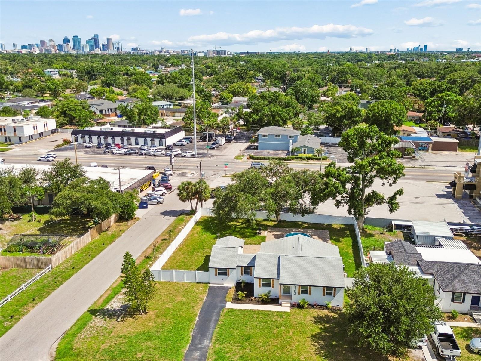 2102 W Ferris Ave, Tampa, FL 33603