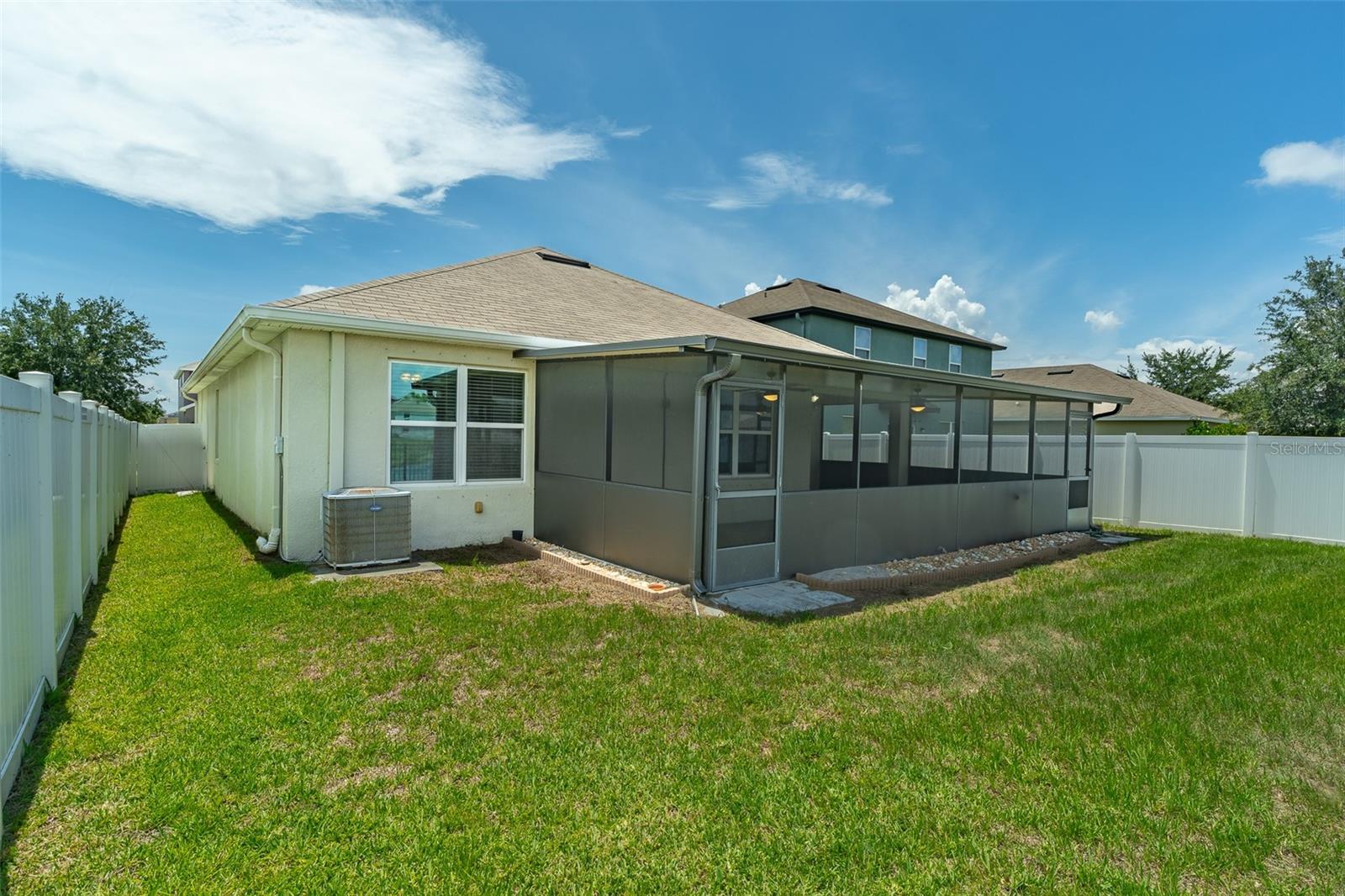 10662 Park Meadowbrooke Dr, Riverview, FL 33578