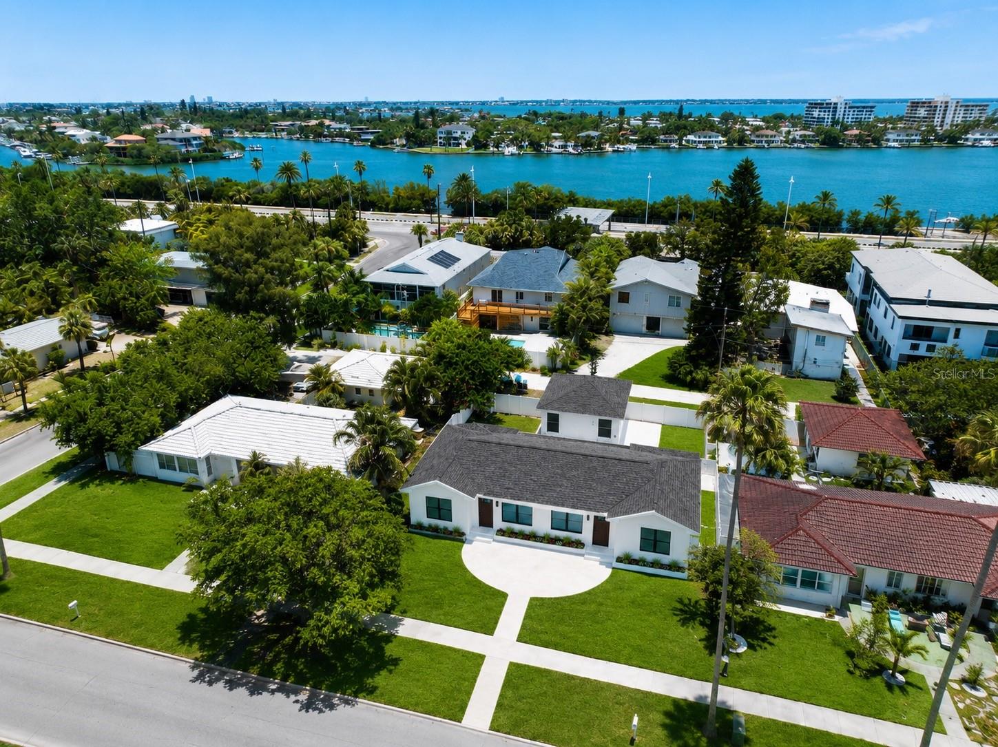 3219 E Debazan Ave, St Pete Beach, FL 33706