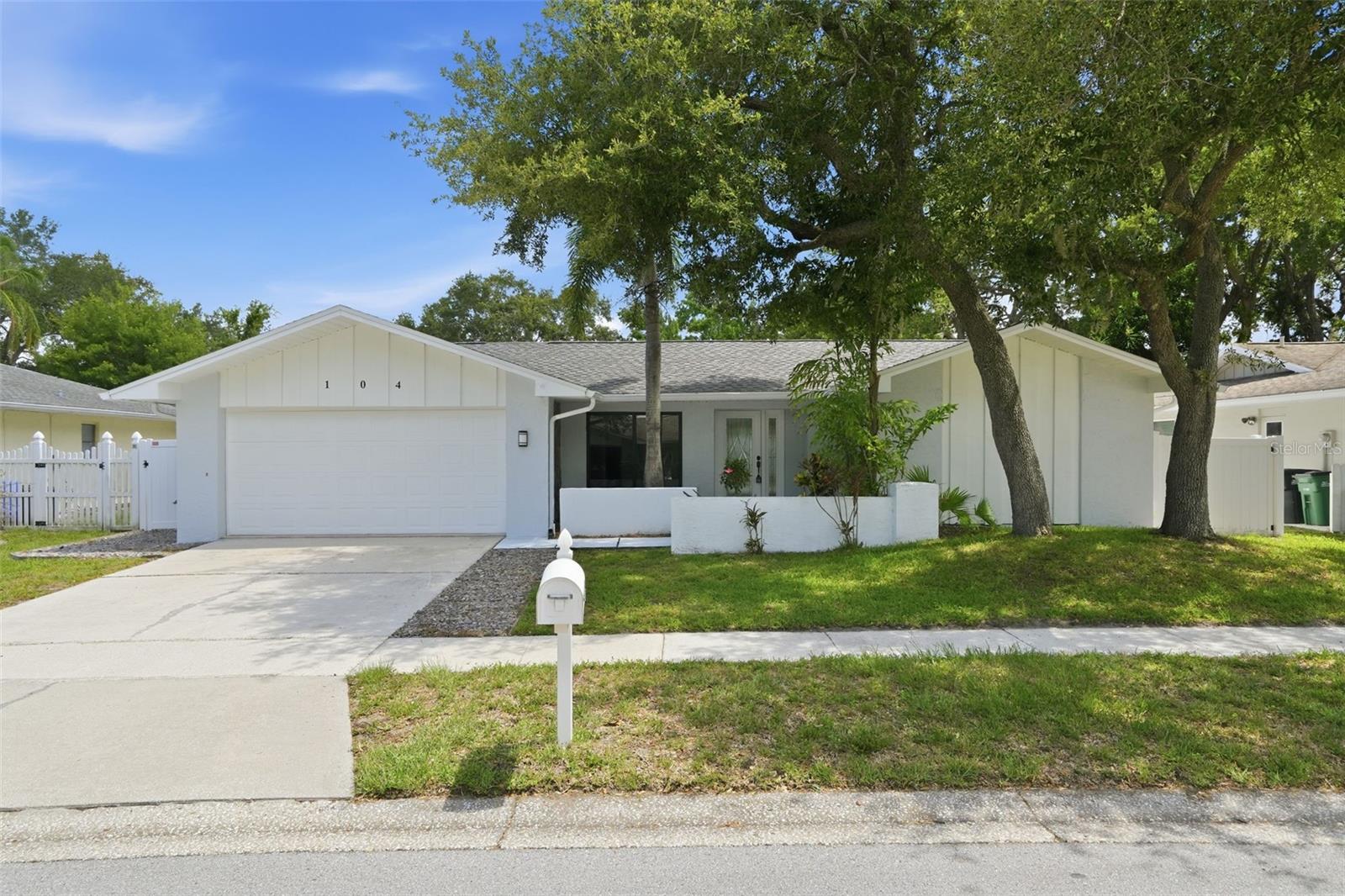 104 Nestlebranch Dr, Safety Harbor, FL 34695