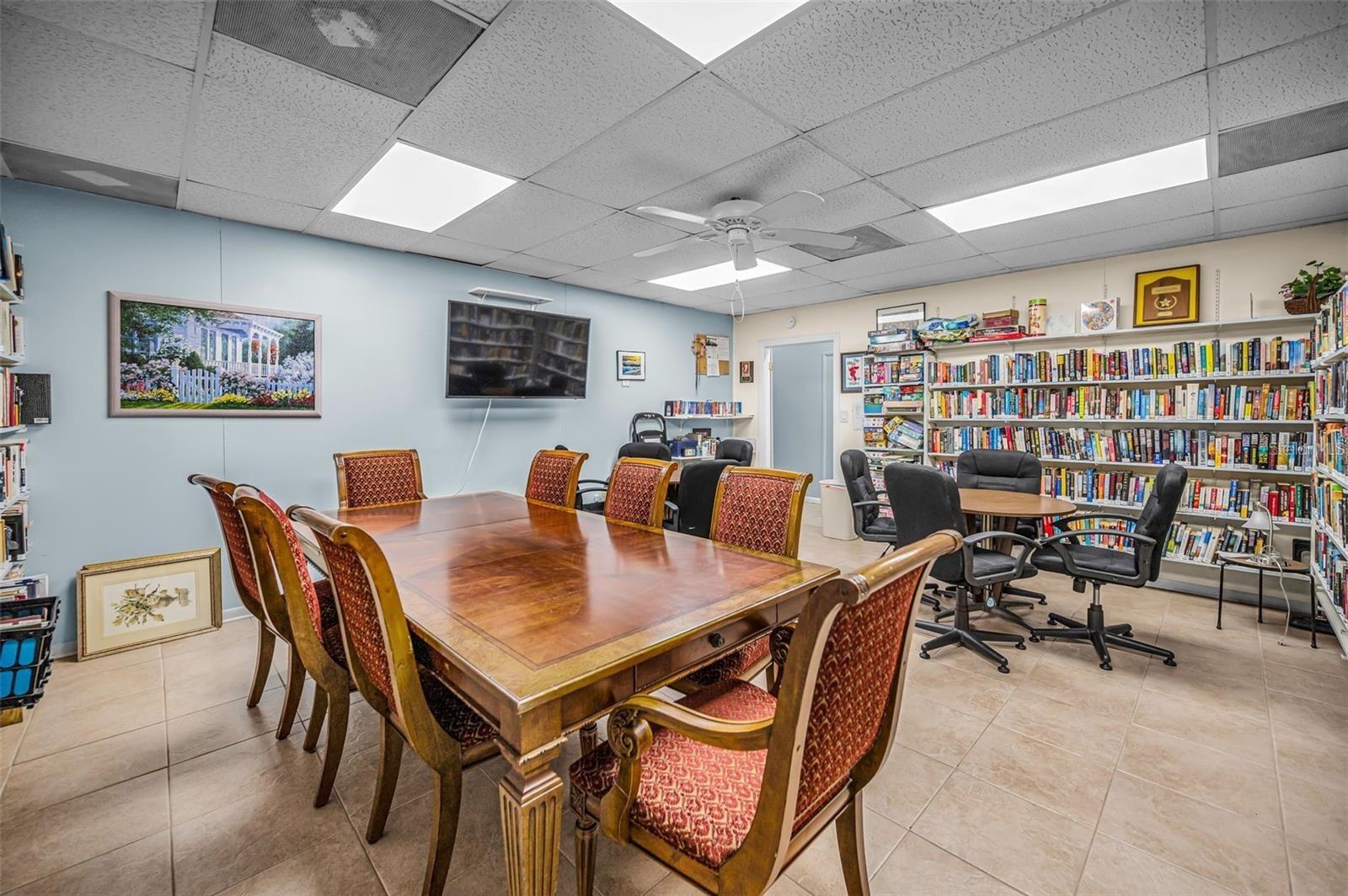 5227 81st Ln N #26, St Petersburg, FL 33709