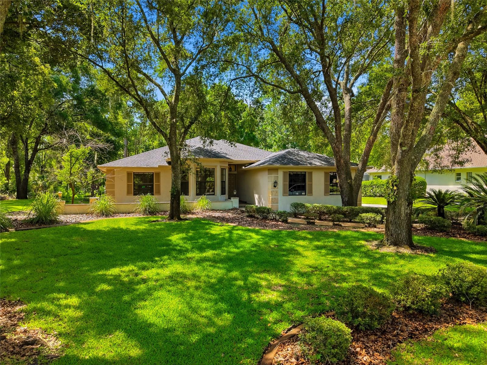 9020 Shenandoah Rn, Wesley Chapel, FL 33544