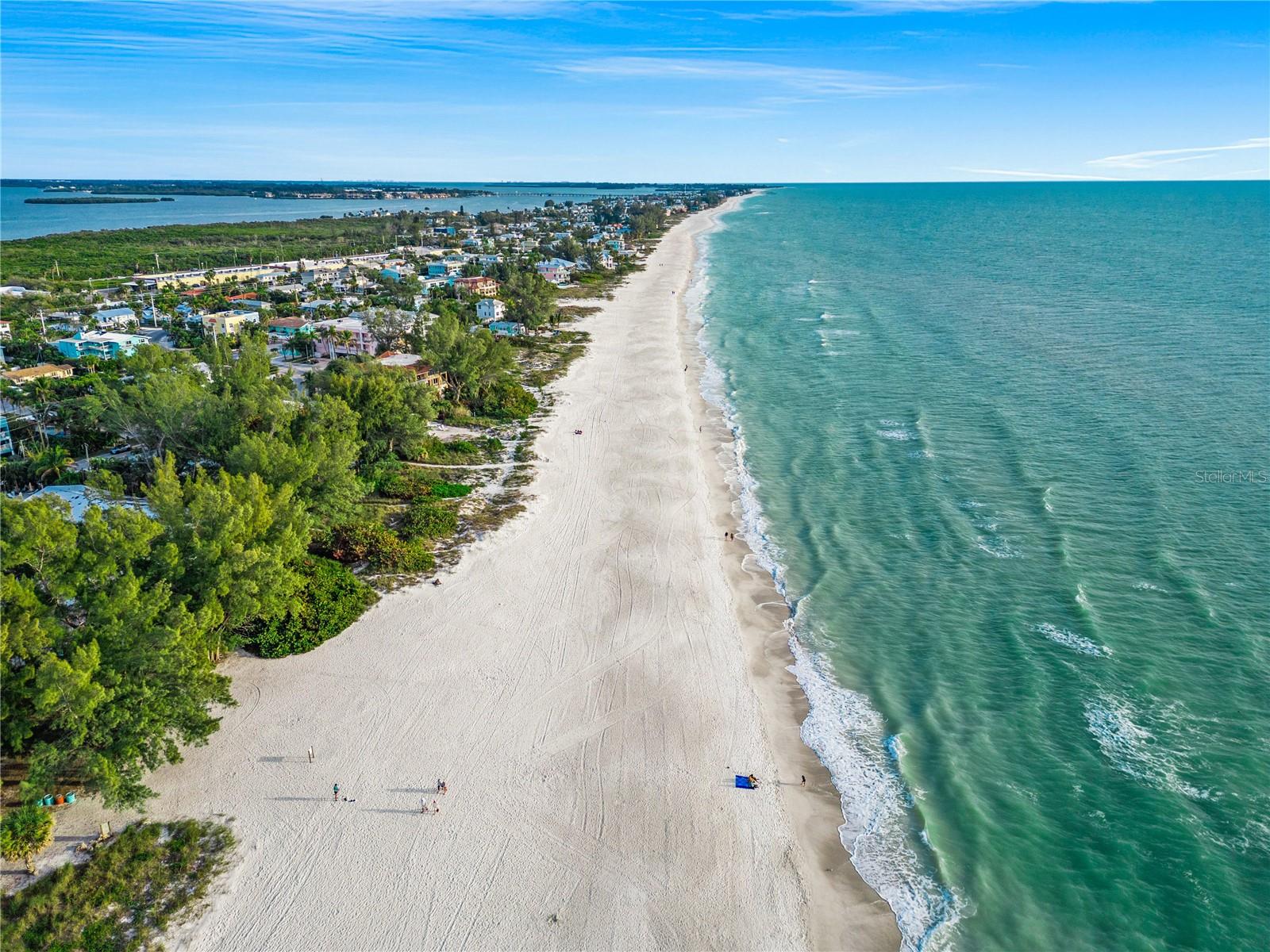 764 Jacaranda Rd, Anna Maria, FL 34216