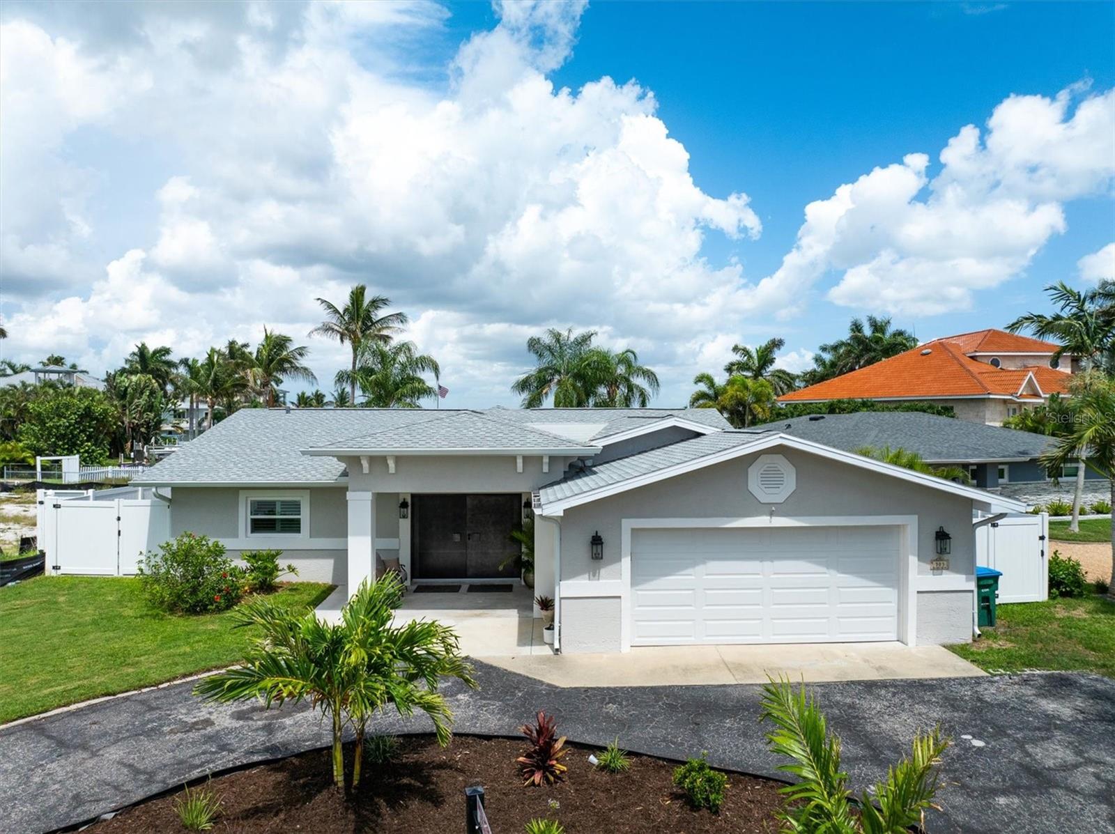 303 N Bath Club Blvd N, North Redington Beach, FL 33708