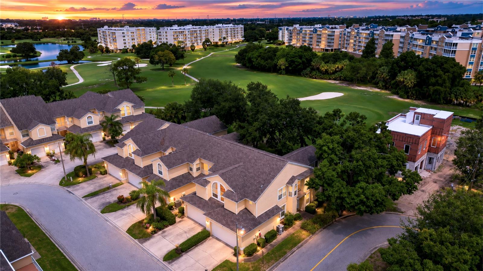 1050 Starkey Rd #2105, Largo, FL 33771