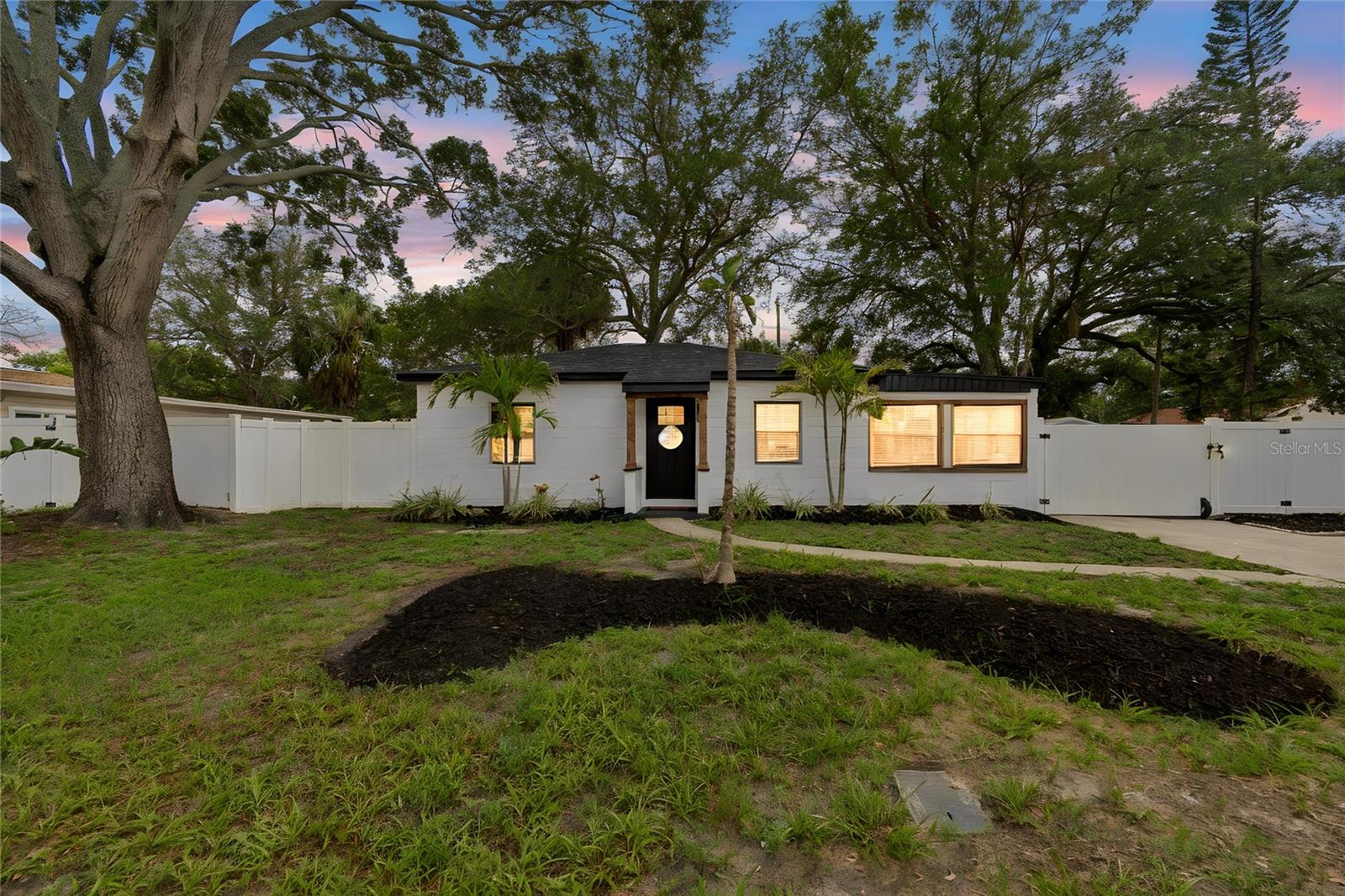 4730 W Bay Vista Ave, Tampa, FL 33611
