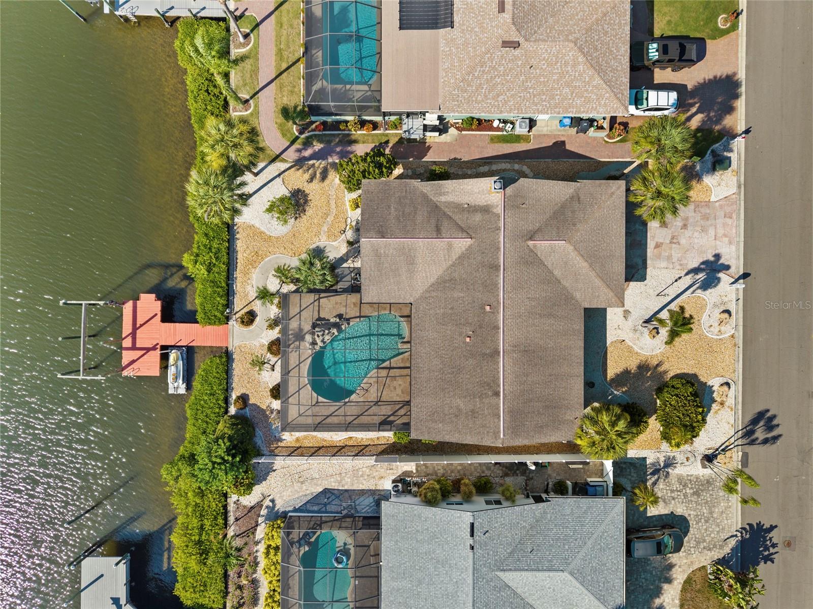 921 Birdie Way, Apollo Beach, FL 33572