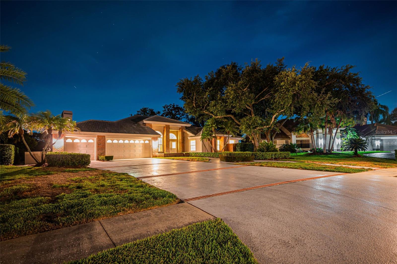 4995 Camberley Ln, Oldsmar, FL 34677