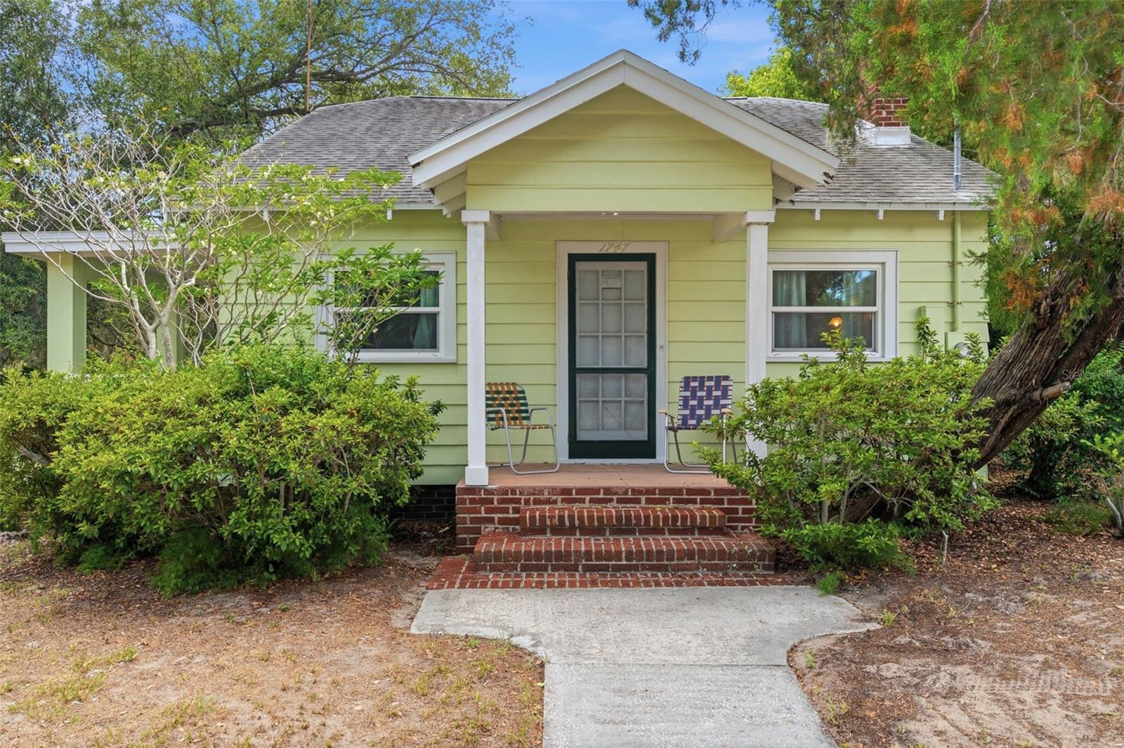 1747 Apache Trl, Clearwater, FL 33755