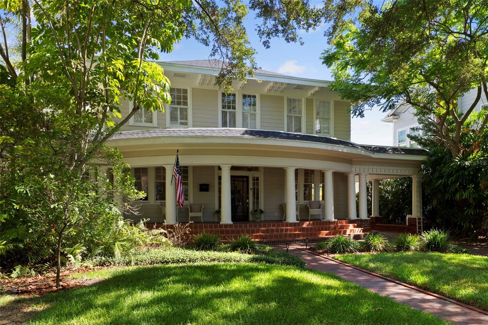 2630 W Prospect Rd, Tampa, FL 33629