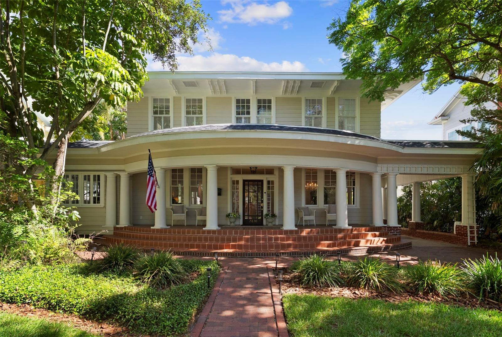 2630 W Prospect Rd, Tampa, FL 33629