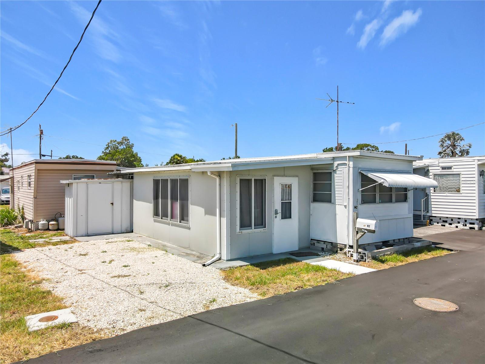 12674 Seminole Blvd #M2, Largo, FL 33778