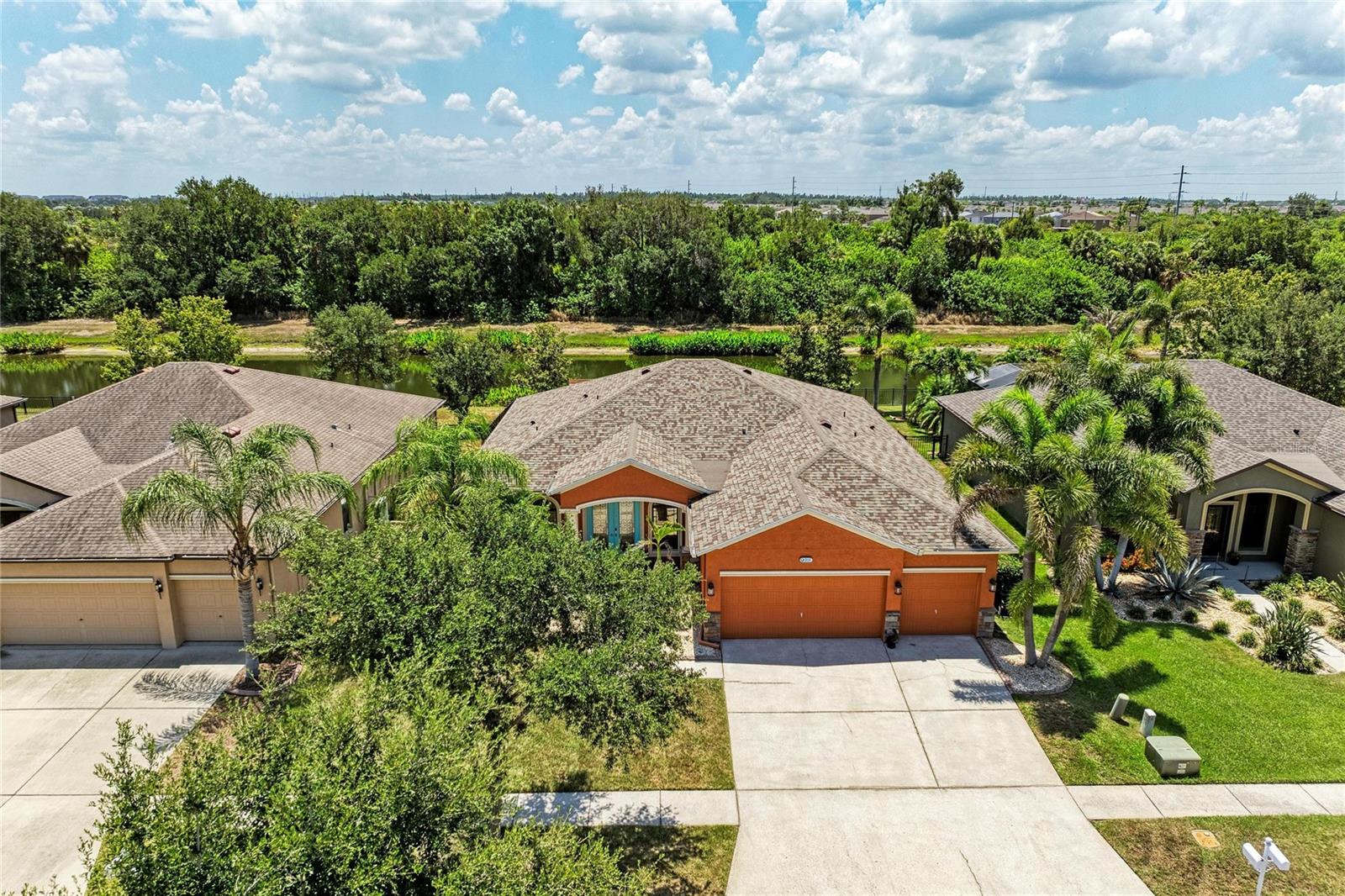 316 Star Shell Dr, Apollo Beach, FL 33572