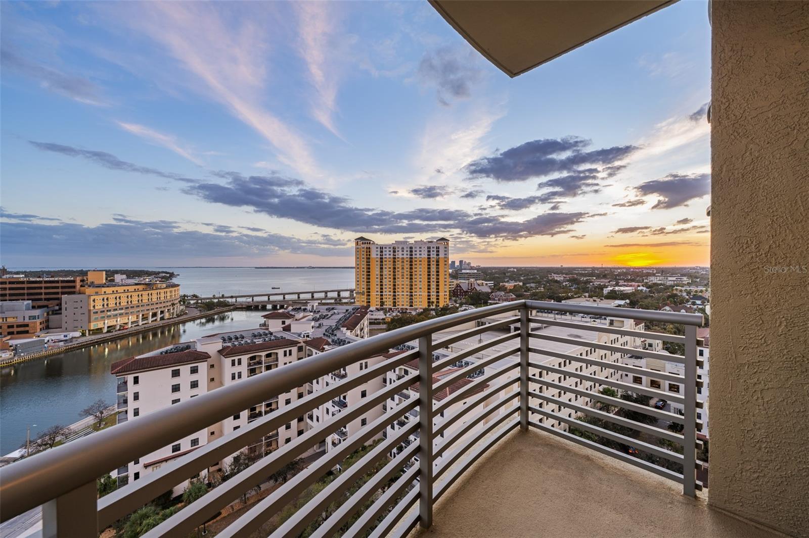 275 Bayshore Blvd #1507, Tampa, FL 33606