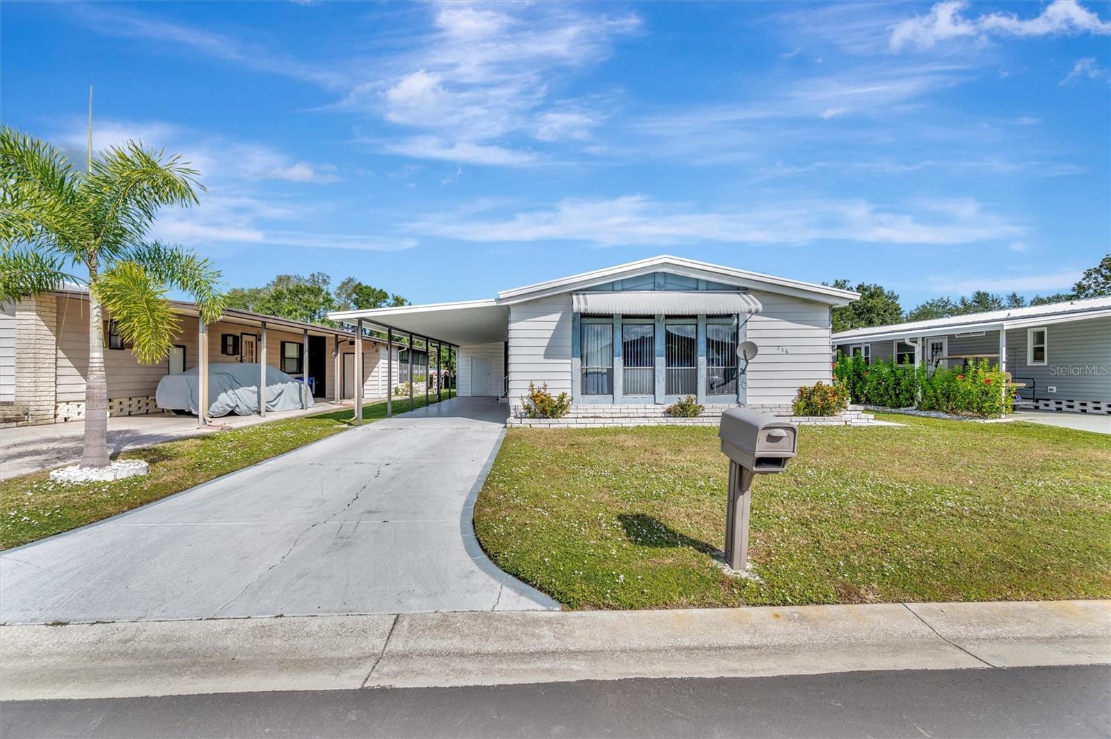 236 N Saint Thomas Cir, Apollo Beach, FL 33572