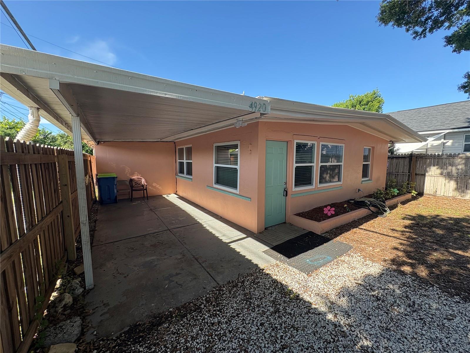 4920 45th Ave N, St Petersburg, FL 33707
