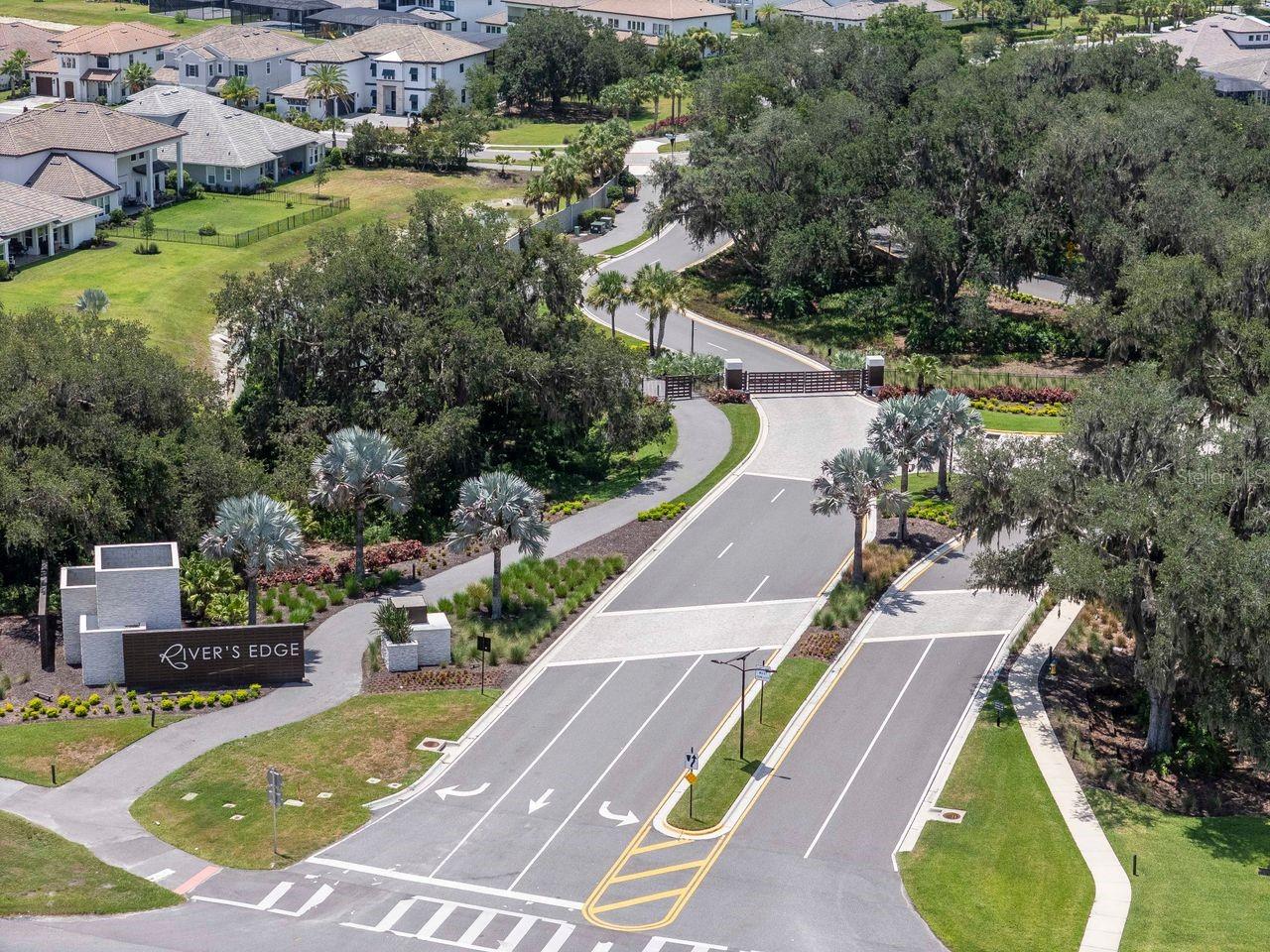 2639 Yacht Pl, Wesley Chapel, FL 33543