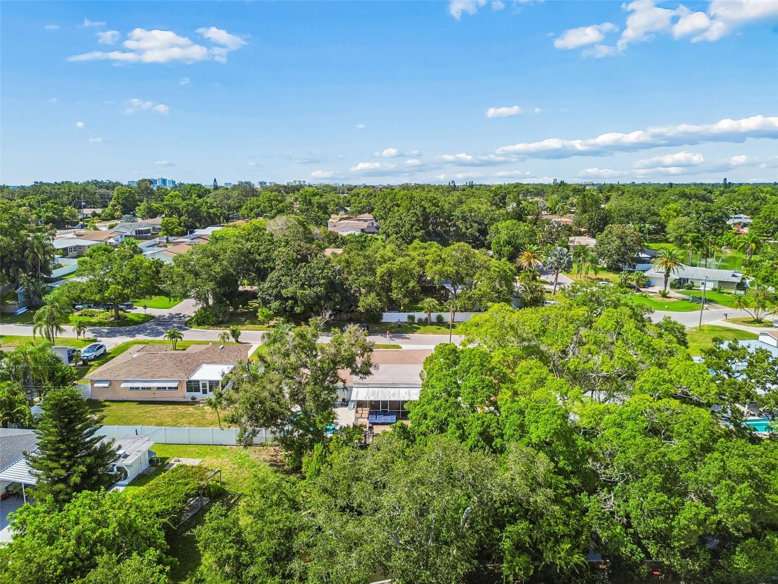 3282 Honeysuckle Rd, Largo, FL 33770