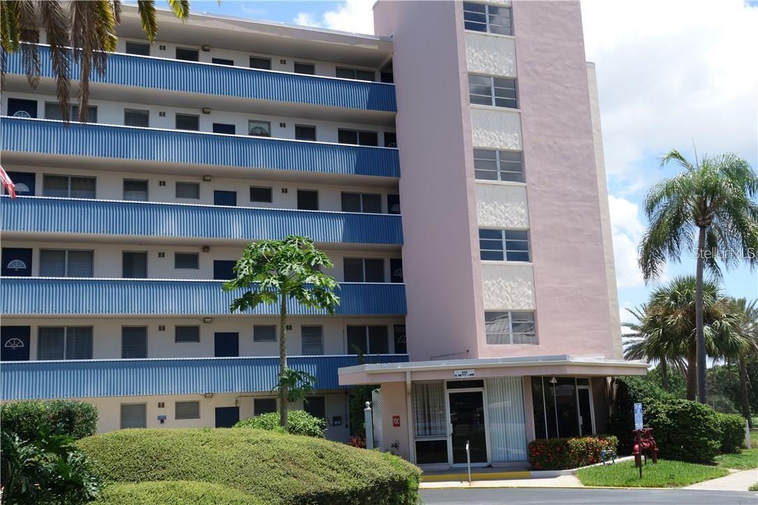 200 N Betty Ln #2E, Clearwater, FL 33755