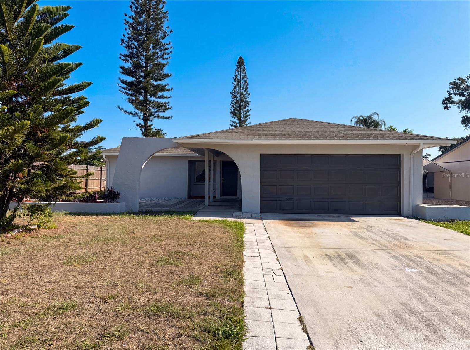 607 33rd Ave E, Bradenton, FL 34208
