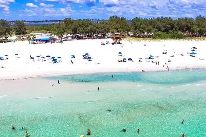 611 Gulf Dr N #C27, Bradenton Beach, FL 34217