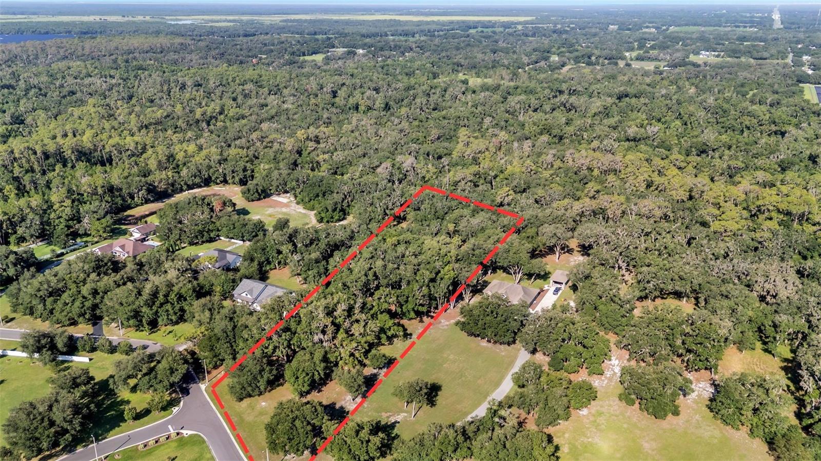 6923 Orianna Oaks Dr, Plant City, FL 33567
