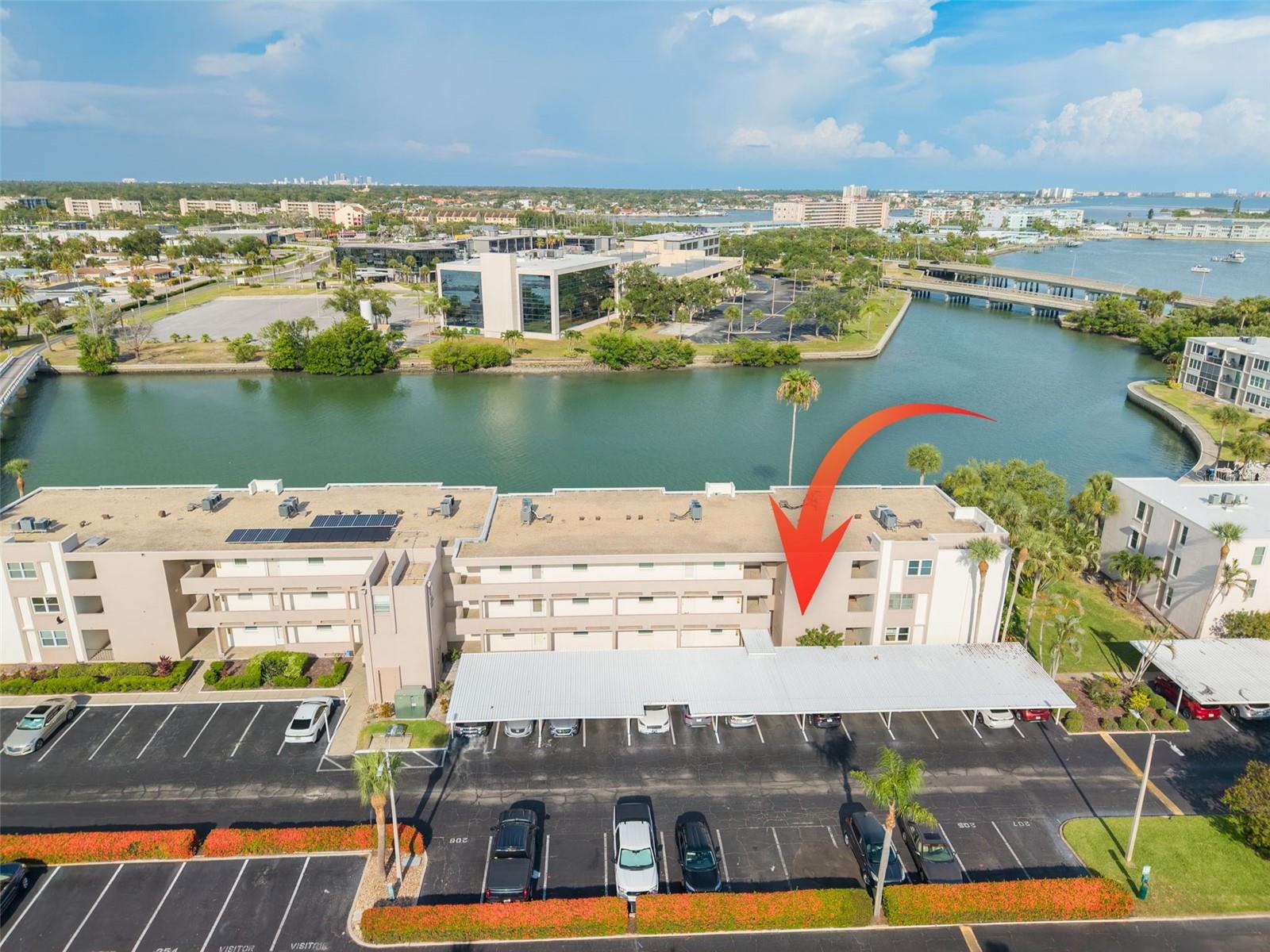 7425 Bay Island Dr S #107, St Petersburg, FL 33707