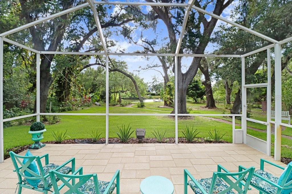 1976 Dunloe Cir, Dunedin, FL 34698