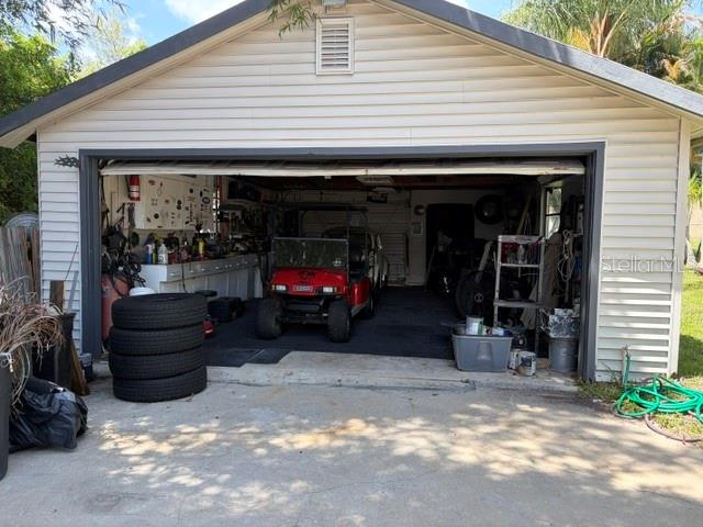 915 Harbor Hill Dr, Safety Harbor, FL 34695