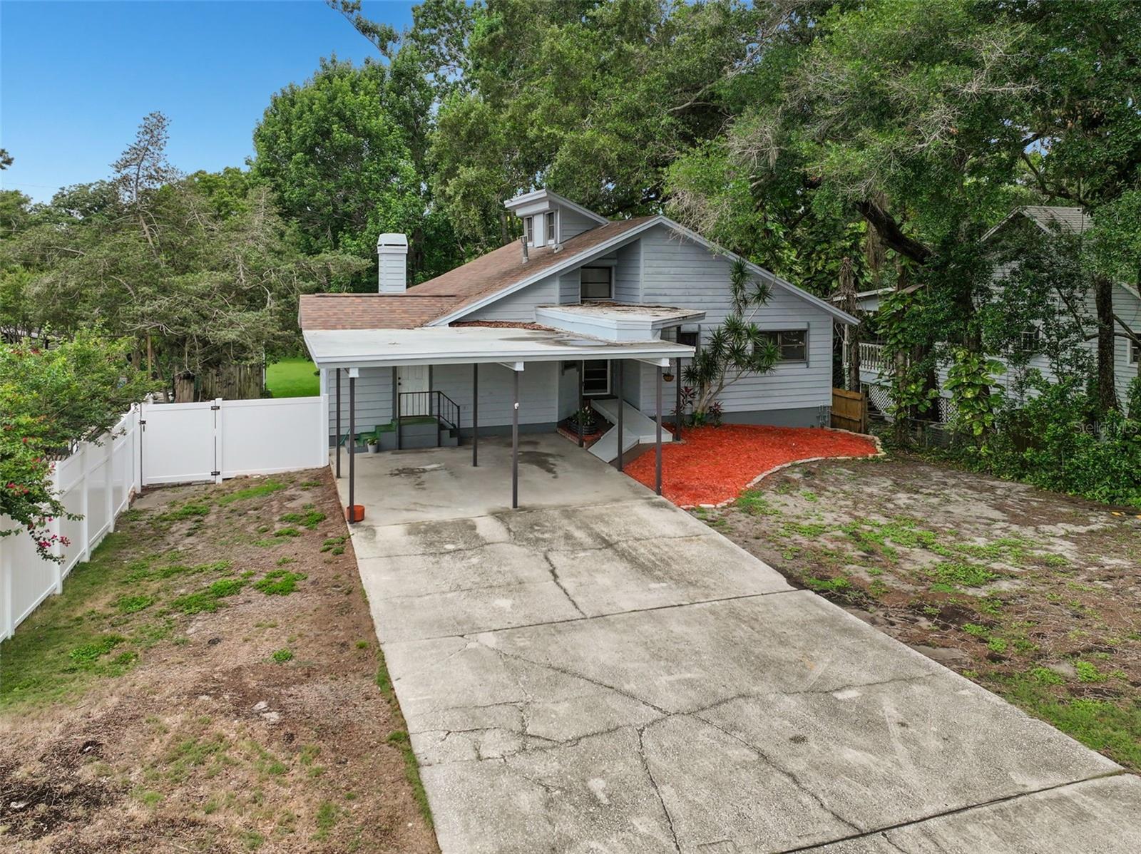 210 Edgewood Ave, Clearwater, FL 33755