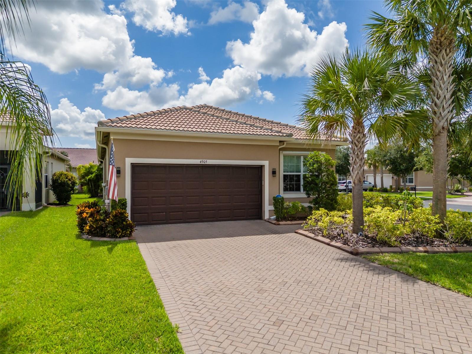 4905 Sandy Glen Way, Wimauma, FL 33598